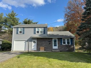 705 Mirador Rd, Vestal, NY 13850