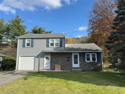 705 Mirador Rd, Vestal, NY, 13850