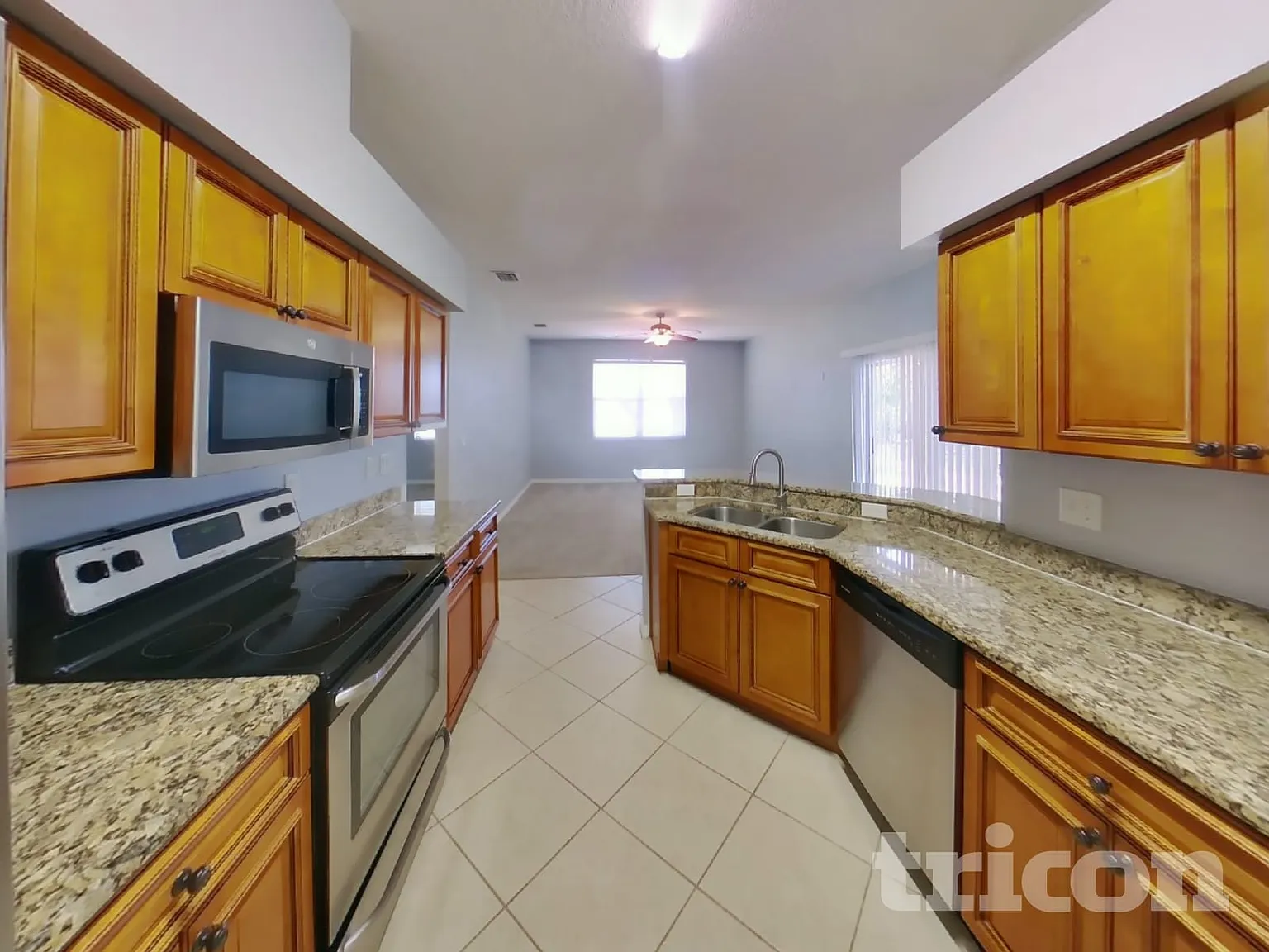 601 Cypress Park Avenue Tarpon Springs FL — Photo 4