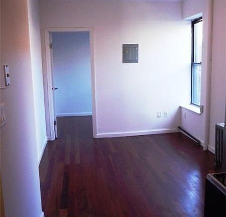 3rd image of 500 E 12th St APT 2