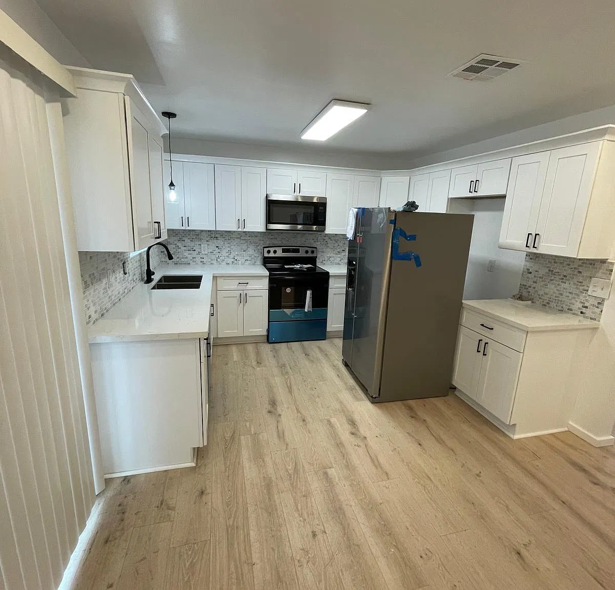 4 bed, 1250 sqft, $1,450 — Photo 1
