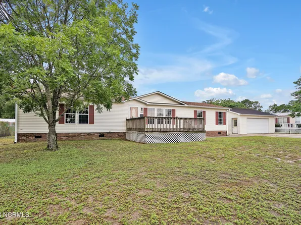 4839 Coastal Drive SE, Southport, NC 28461