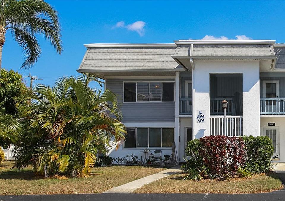1st image of 22375 Edgewater Dr #L