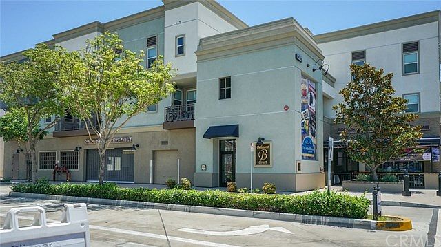 1st image of 16640 Bellflower Blvd