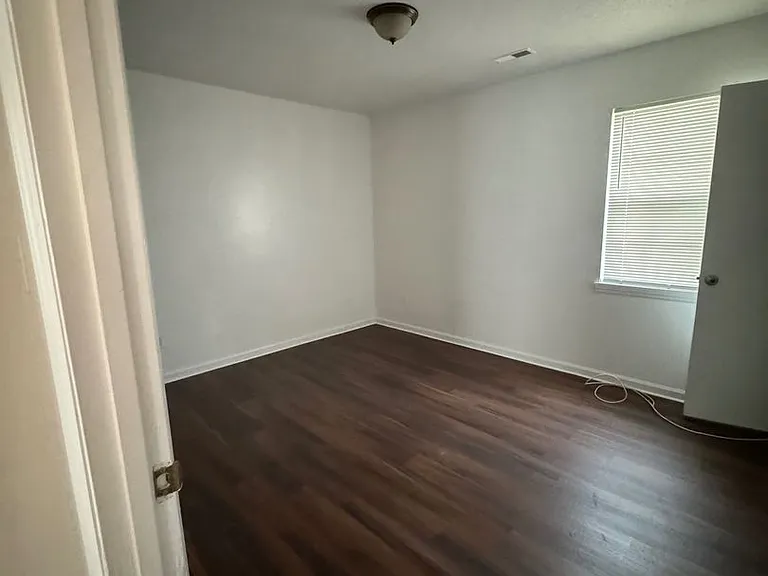 8013 Gera Emma Dr — Photo 5