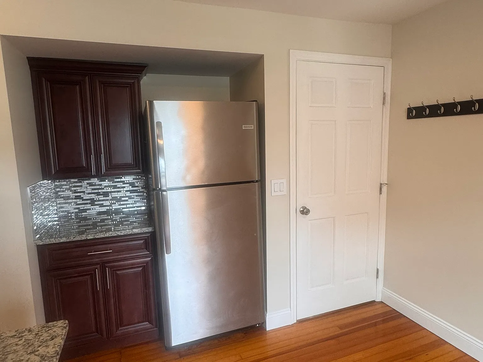 2 bed, $2,650 — Photo 3