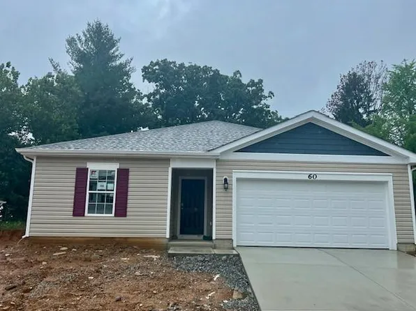 60 Gatehouse Pl, Charles Town, WV 25414