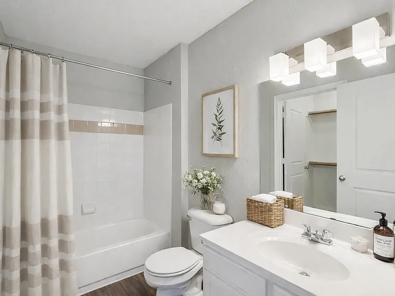 City View Farm Apartments — Photo 13
