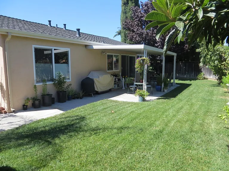 314 Blairbeth Dr — Photo 2