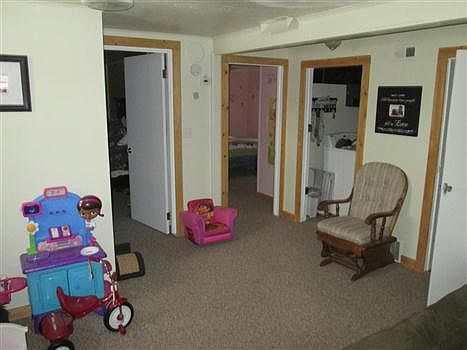 4th image of 647 5th Ave N
