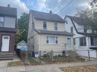 194-16 112th Ave, Saint Albans, NY 11412