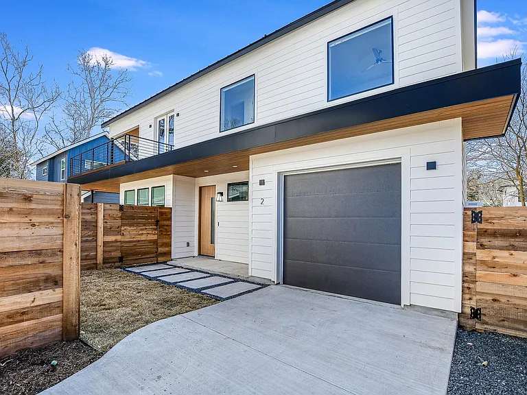 1701 W Saint Johns Ave — Photo 13