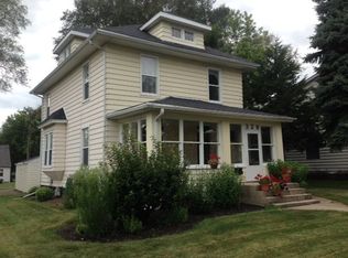 328 N 12th St, Rochelle, IL 61068