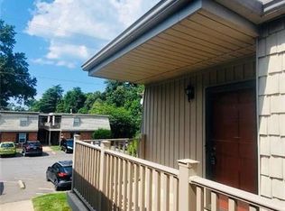 3828 Country Club Rd APT G, Winston Salem, NC 27104