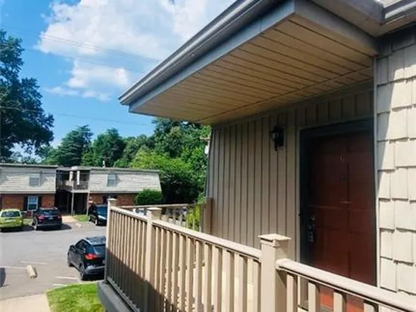 3828 Country Club Rd APT G, Winston Salem, NC 27104