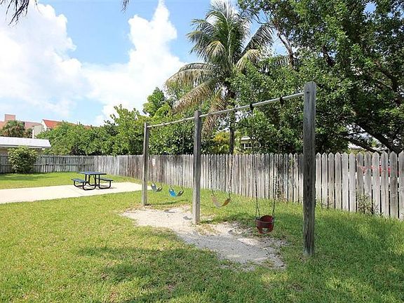 5th image of 3314 Northside Dr APT 123