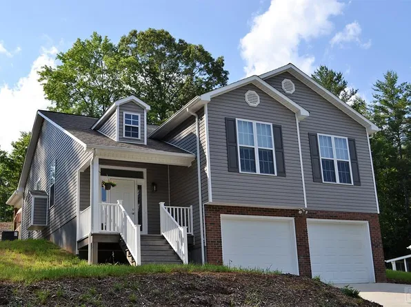 210 S River Glen Dr, Morganton, NC 28655