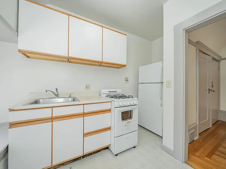 2267 Hearst Avenue — Photo 6