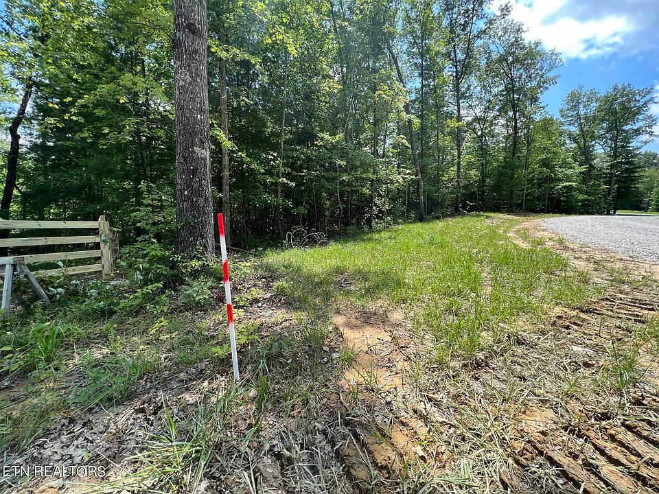 Spruce Creek Dr 591, Jamestown, TN 38556 MLS 1233996 Zillow