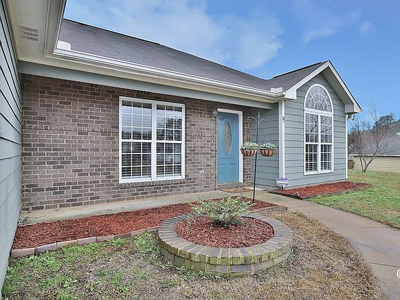 3rd image of 143 Lee Road 2148