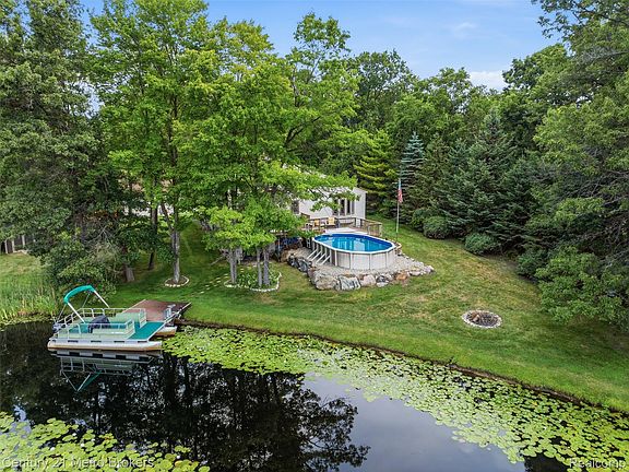 2nd image of 8381 Rattalee Lake Rd