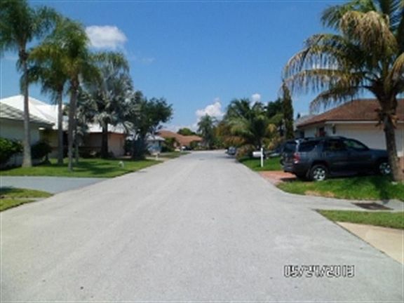 2nd image of 7391 NW 39th St