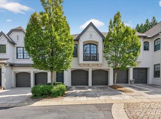 310 Wendover Heights Cir, Charlotte, NC 28211