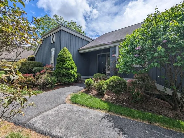 100 Heritage Hills #A, Somers, NY 10589