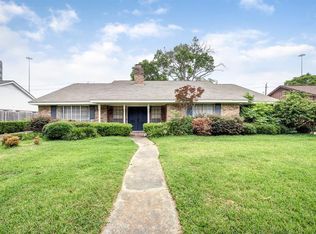 2425 Brookmere Dr, Houston, TX 77008