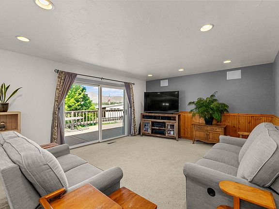 5th image of 209 Bay Horse Rd
