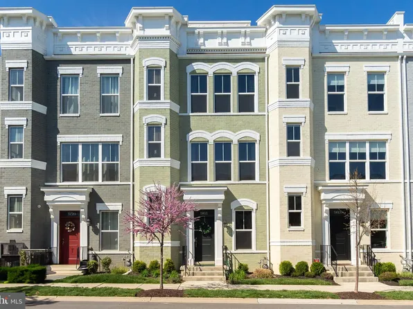 961 Holden Rd, Frederick, MD 21701