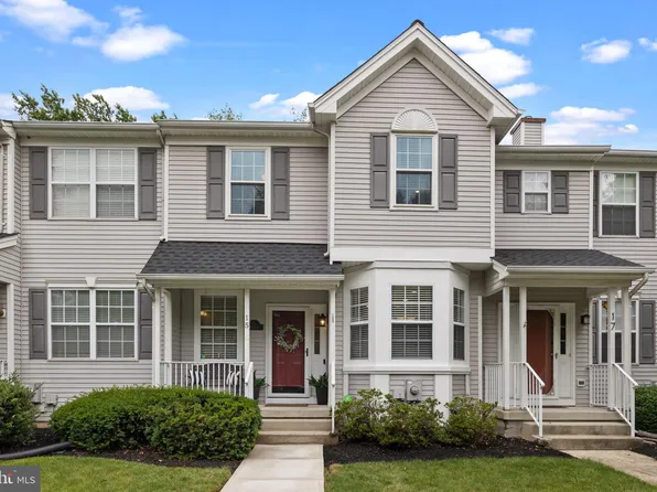 15 Faxon Dr, Robbinsville, NJ 08691