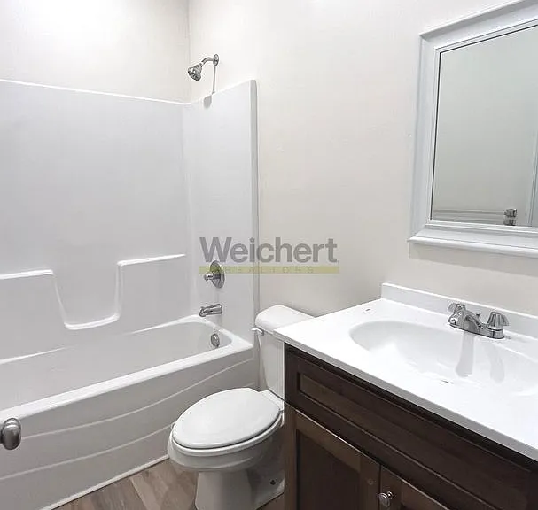 719 N 5th St — Photo 5