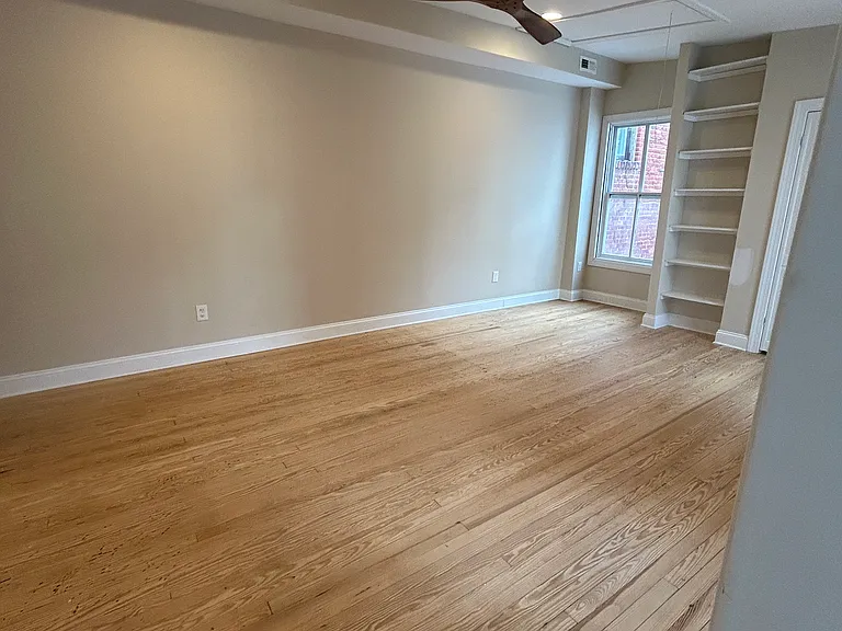 3213 O St NW #1 — Photo 4