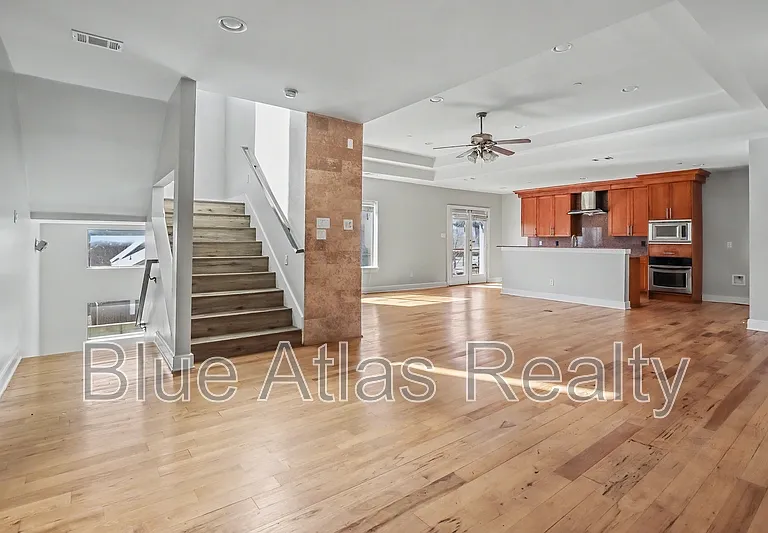 2690 Rockbrook Dr #4 — Photo 1