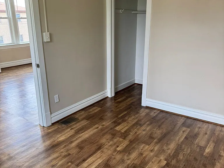 7601 W 60th Pl #2F — Photo 4