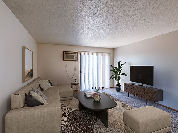 Fargo, ND Auburn II Apartments | Living