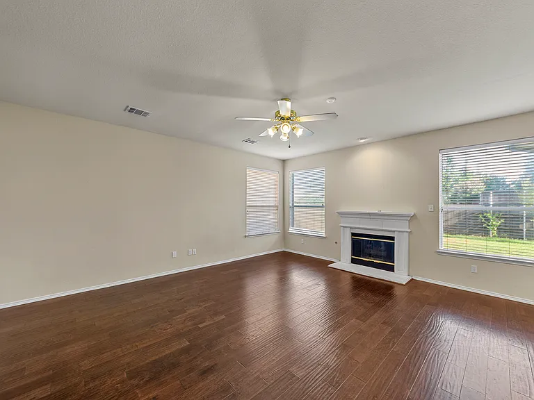 112 Sweetgum Dr — Photo 10