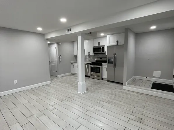 200 Westminster Pl APT 1, Lodi, NJ 07644
