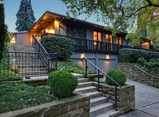 2122 SW Myrtle St, Portland, OR 97201