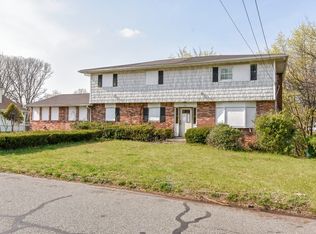 315 Fulton St, West Babylon, NY 11704