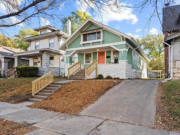3rd image of 5531 Forest Ave