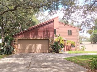 5210 E Parade St, Temple Terrace, FL 33617
