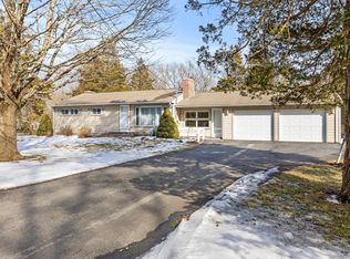 17 Ralsie Rd, Rehoboth, MA 02769