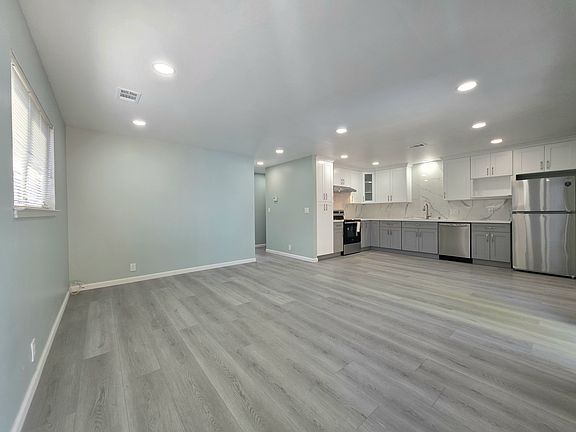 4th image of 817 San Juan Dr