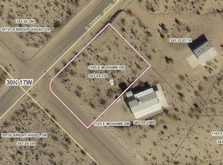 1105 E Mohawk Dr, Meadview, AZ 86444