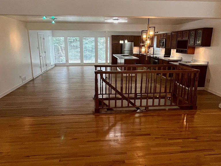 13703 W 20th Pl — Photo 2