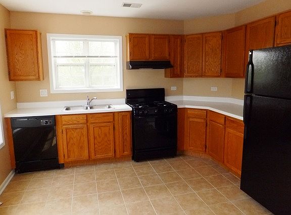 5th image of 2940 Heatherwood Dr #19078