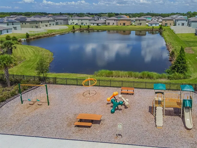 5507 Rainwood Meadows Dr — Photo 87