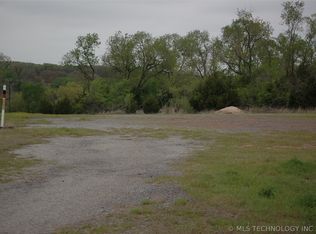 221 West St, Bristow, OK 74010